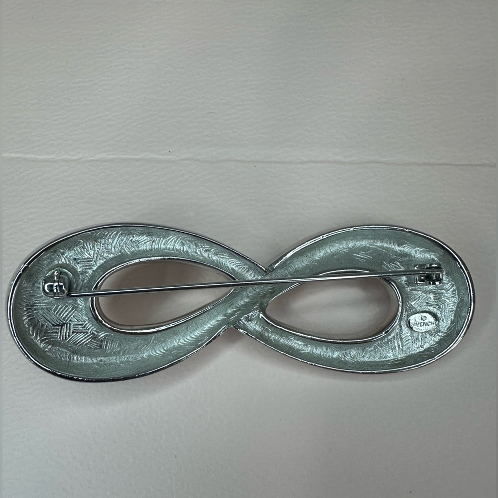 Givenchy Vintage Infinity Brooch - image 3